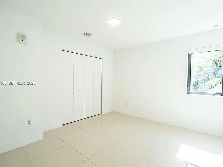 1971 Bay Dr #124 — Photo 8
