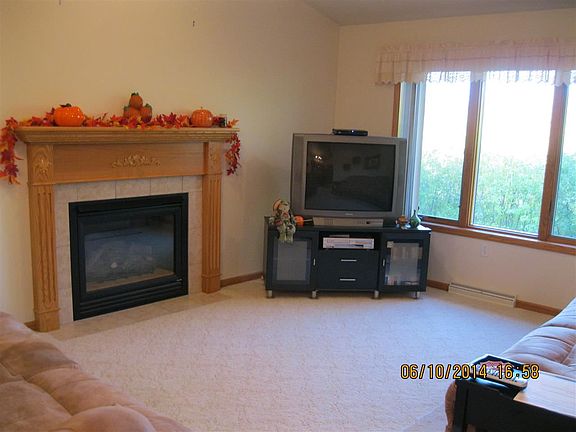 5th image of 908 Sawyer Dr