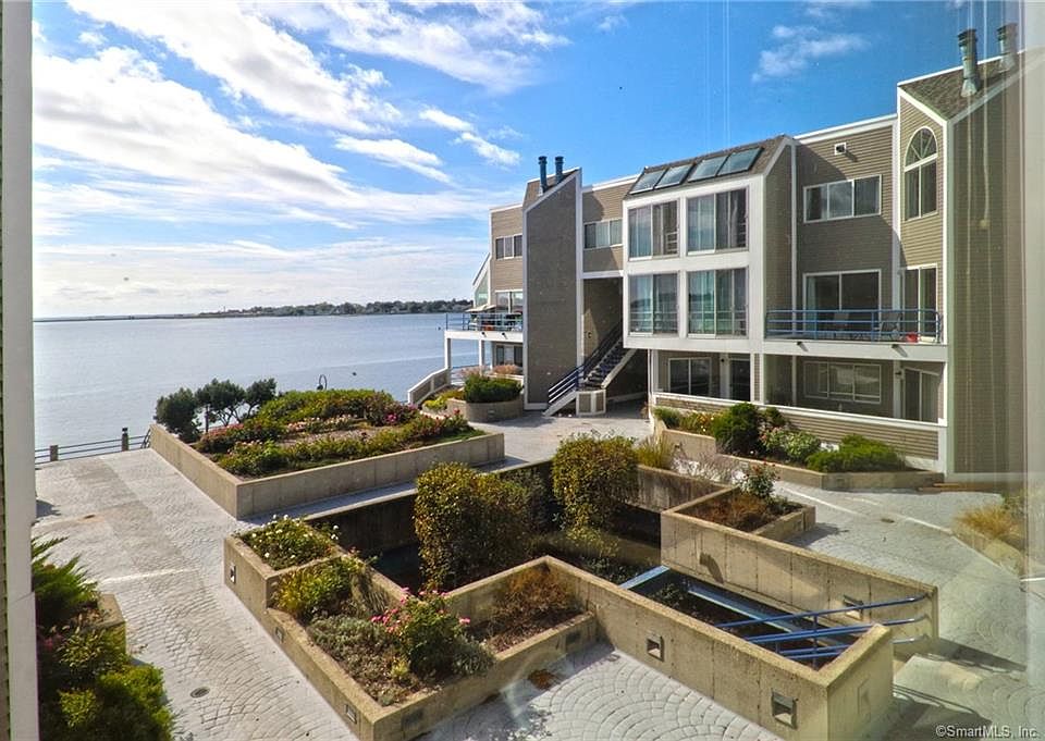 1st image of 24 Harbour Clos #24