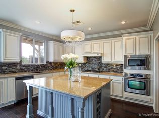 38148 Pine Creek Pl, Murrieta, CA 92562