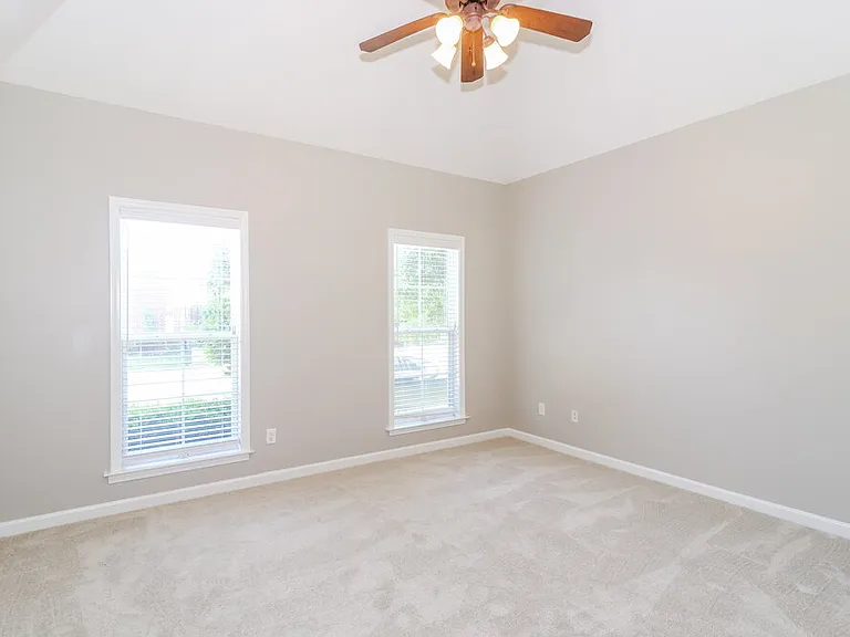 10178 Morning Hill Dr — Photo 9