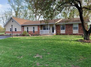 1410 Walnut Ct, Festus, MO 63028