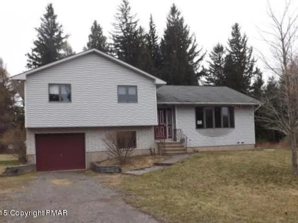 110 Kipp Ave, Pocono Pines, PA 18350