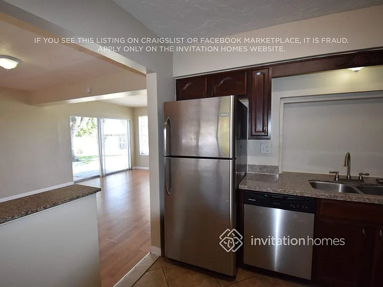 1511 NW 84th Ter — Photo 5