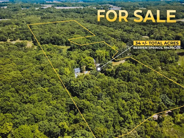 11023 Jones Rd, Berrien Springs, MI 49103