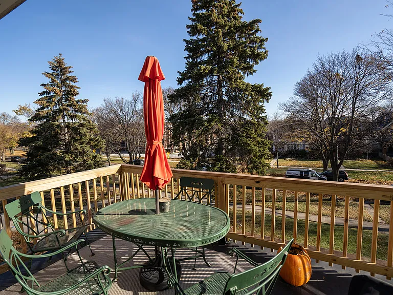 2127 N Hi Mount Blvd #UPPER — Photo 15