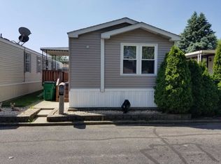 42 Country Club Dr, Countryside, IL 60525