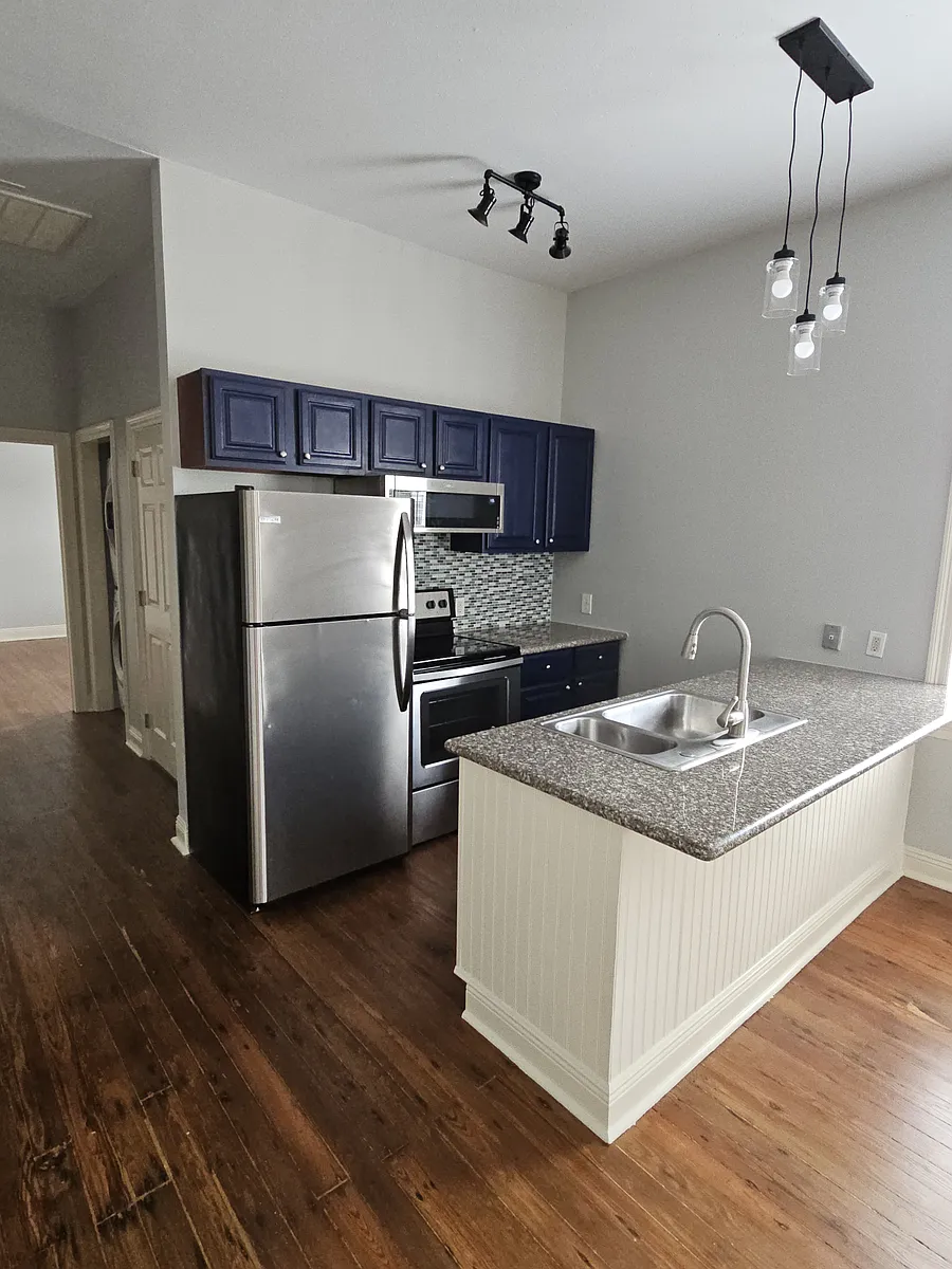 Building Photo - 4530 Baudin St