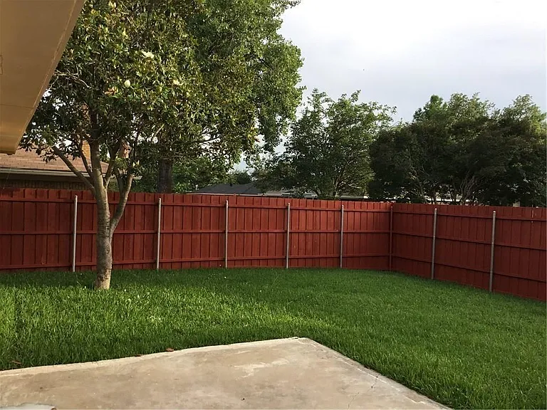 5813 Bobbie Ln — Photo 6