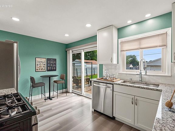 2nd image of 2844 S 67th STREET