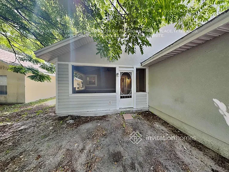 400 Chamberlain Dr — Photo 16