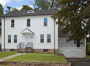 18 Gibson Pl, Yonkers, NY 10705