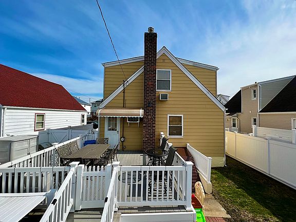 3rd image of 341 Beach 89 St