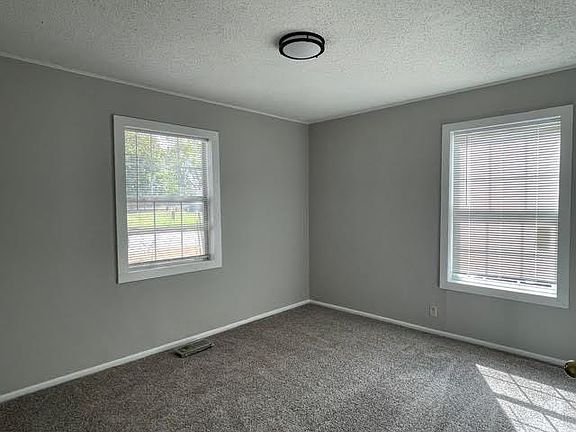 2nd image of 428 S 72nd East Ave