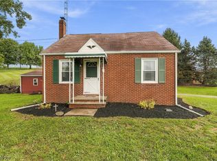 5207 Manchester Ave SW, Navarre, OH 44662