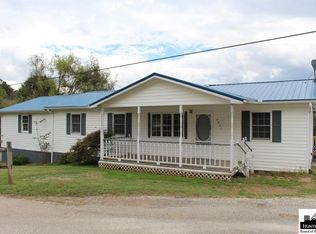 4841 Doss Hill Rd, Barboursville, WV 25504