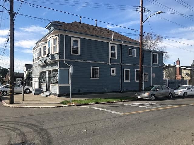 2nd image of 1667 84th Ave