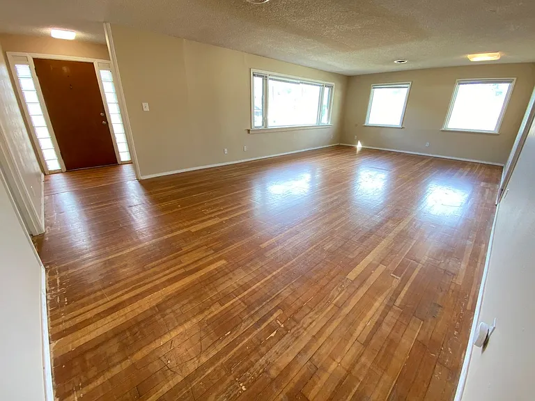 309 W Patrick Ave — Photo 9
