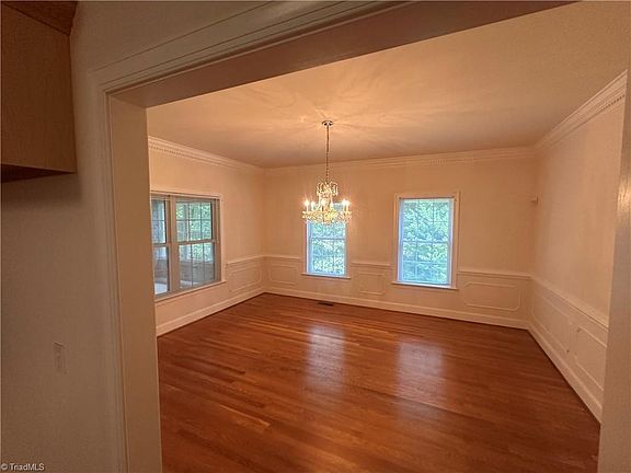 3rd image of 7707 French Dr