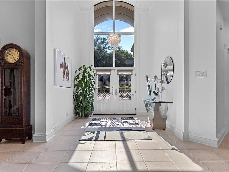 3503 Needles Dr — Photo 6