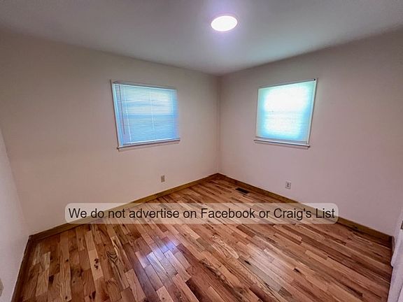 4th image of 824 E Orange St