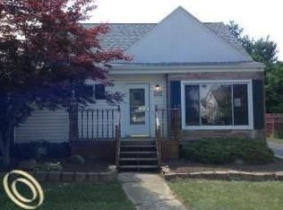 3208 Comanche Ave, Flint, MI 48507