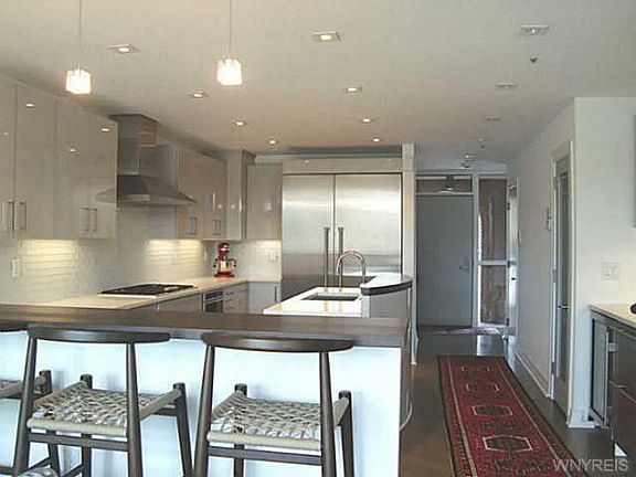 4th image of 108 Rivermist Dr