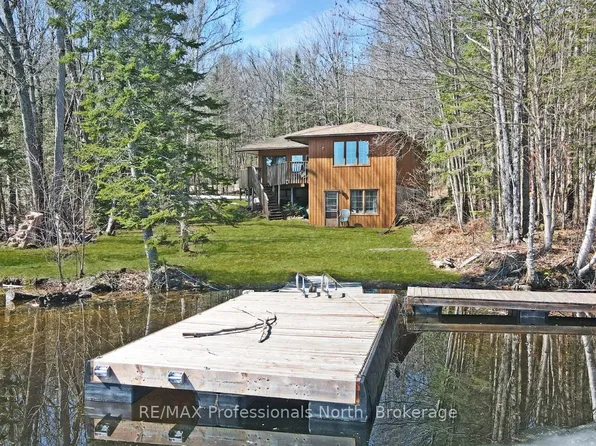 3382 Kushog Lake Rd, Algonquin Highlands, ON K0M 2K0