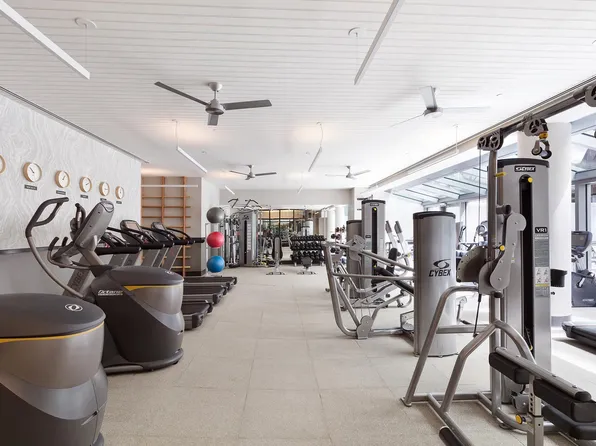 7 West 21st Street image 22 of 24