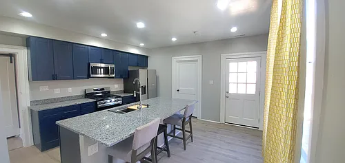 419 Hinton St #1 Photo 1