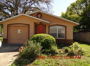 5520 20th St, Zephyrhills, FL 33542