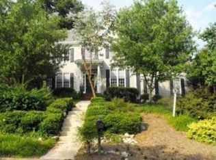 111 Chancellors Ridge Ct, Cary, NC 27513