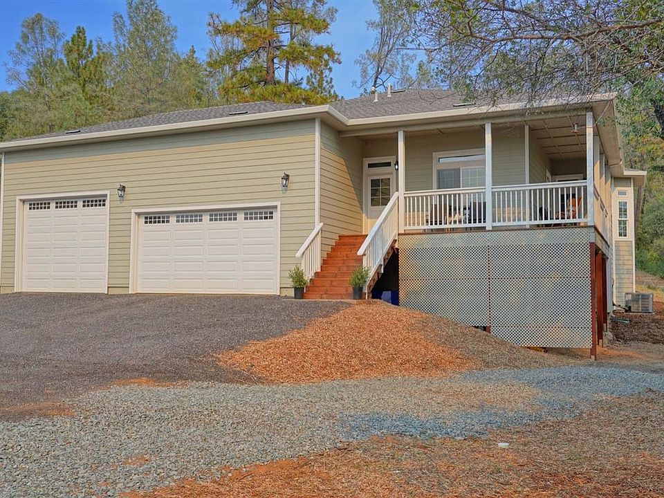 1st image of 2685 Glenview Dr