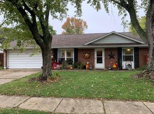 75 Patti Dr, Franklin, OH 45005