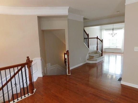 4th image of 1609 Wehunt Pl SE