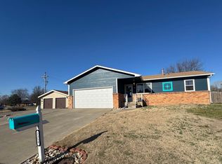 2358 S Ohio St, Salina, KS 67401