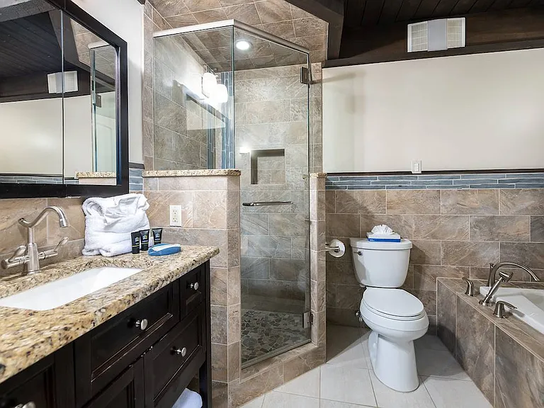 1436 Broken Lance Dr #13 — Photo 10
