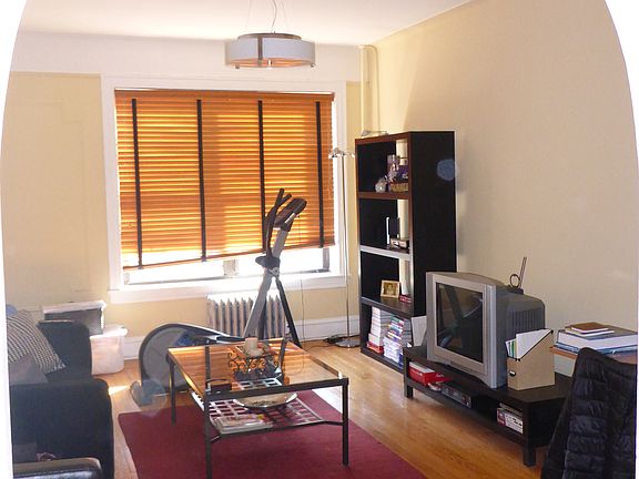 3rd image of 83-64 Talbot St #5E