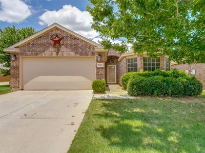 8701 Yosemite Cross Rd, Aubrey, TX, 76227