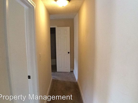 3rd image of 7576 Old Peppers Ferry Loop APT 8
