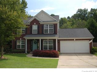 8117 Poplar Grove Cir, Waxhaw, NC 28173