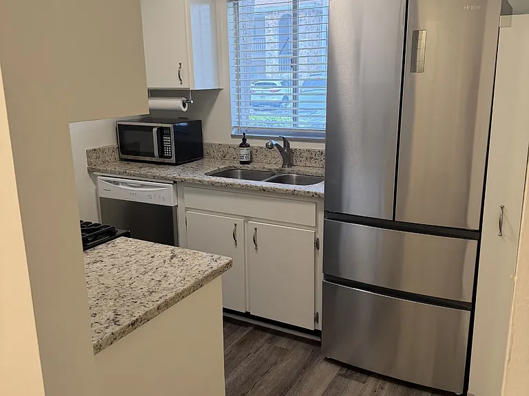 2025 San Marcos Dr SE #27 — Photo 9