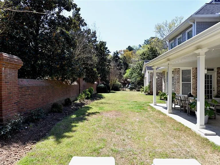 310 Windsor Gate Cv — Photo 57