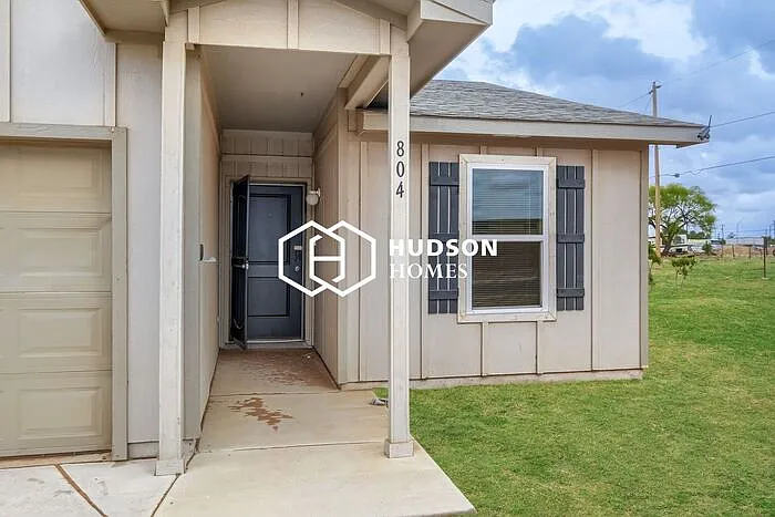 804 David Ave — Photo 3