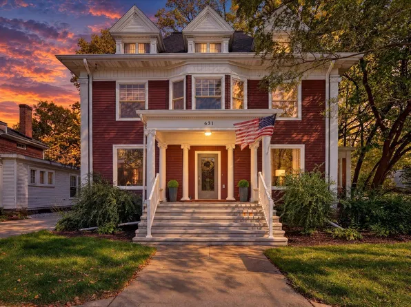 631 College St, Beloit, WI 53511