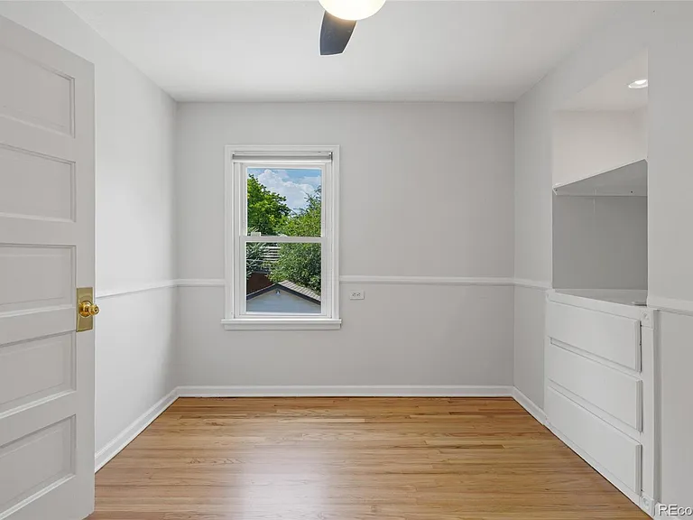881 S Emerson St — Photo 26