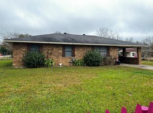 307 Martin Luther King Dr, Marksville, LA 71351