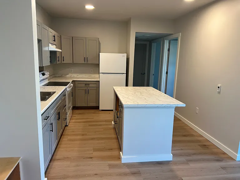 Fox Run Apartments — Photo 15