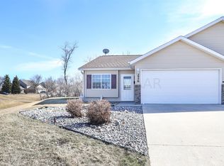 3956 33rd St S, Fargo, ND 58104