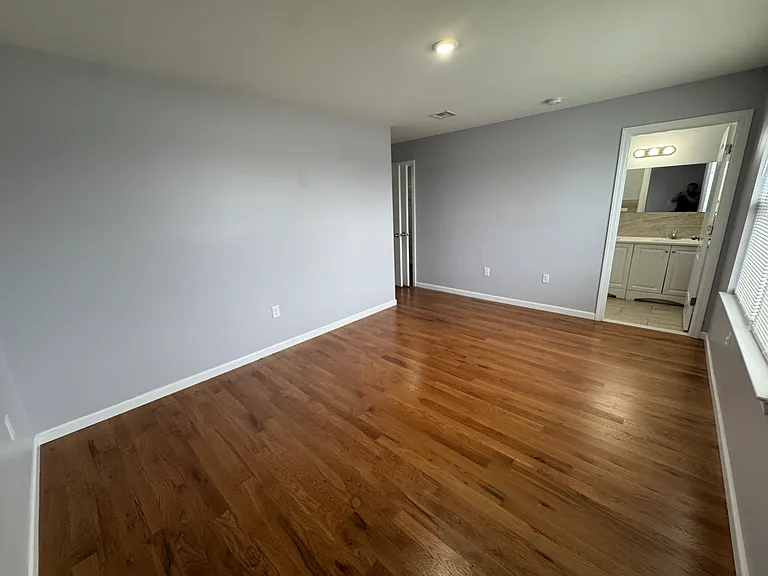 301 N 13th St #2 — Photo 26